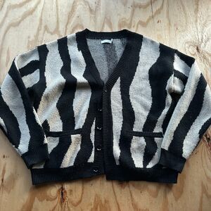 Mnml Black & Cream Zebra Wave Oversized Knit Cardigan - M